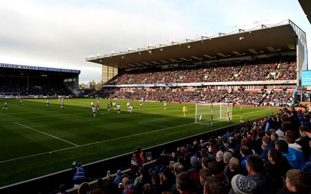 联赛中畅行 联赛中畅行